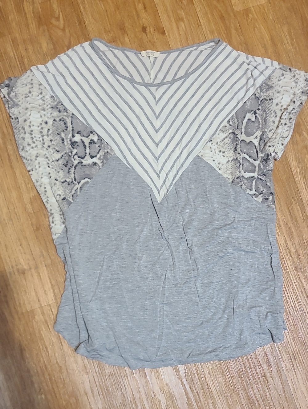 ODDY Gray Striped V-Inset Tee with Snake-Print Panels